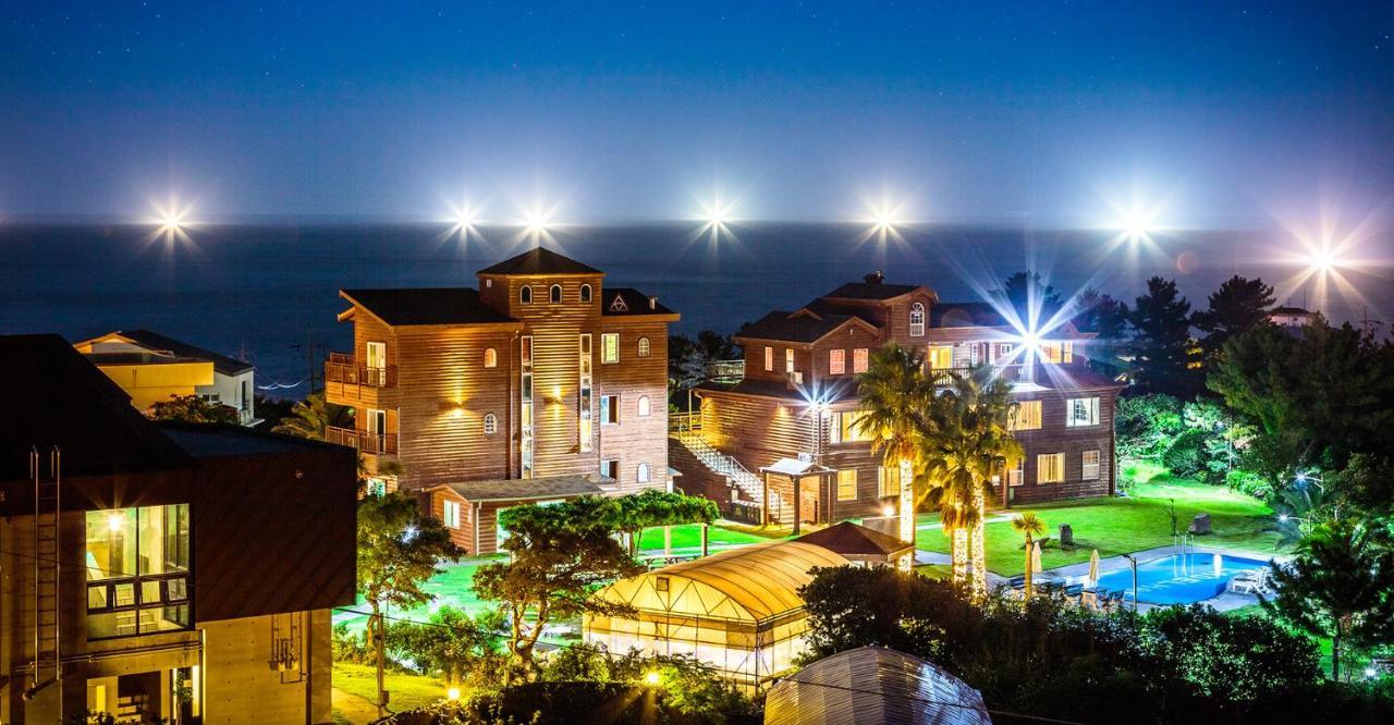 Cadelhas Hotel Jeju Exterior photo